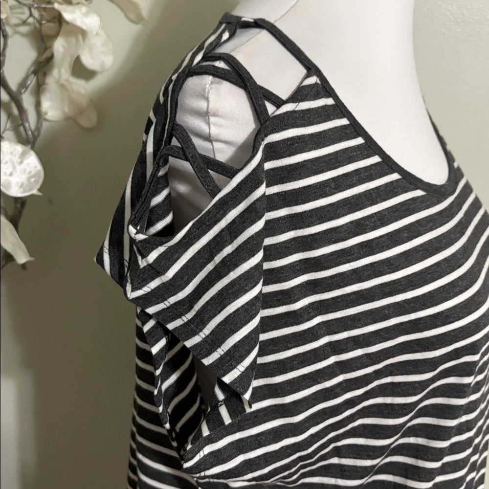 Yogalicious Dark Gray  and White Striped Short Sleeve Top
